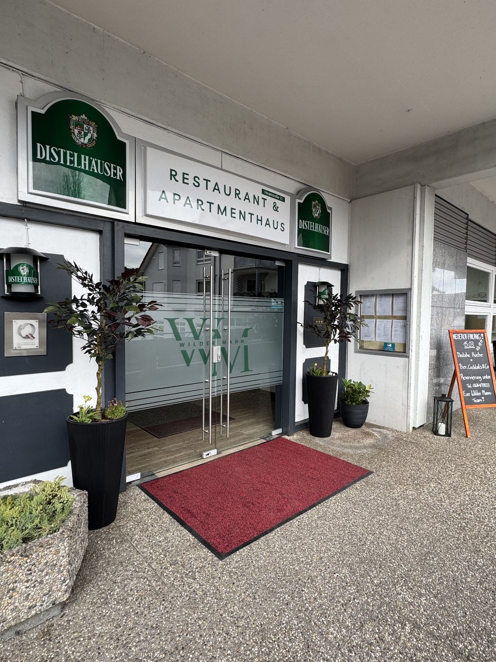 Eingang Restaurant Wilder Mann